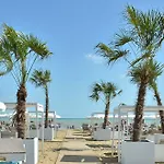 Appartement Lovely Beachside Flat With A Luminous Terrace