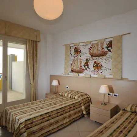 Lovely Beachside Flat With A Luminous Terrace *